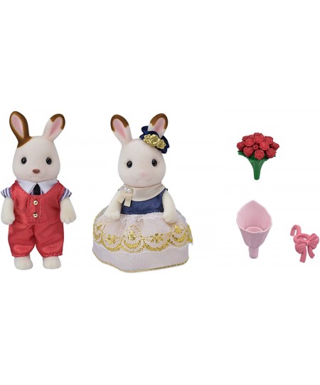 Town Series Cute Couple Set Set of 2 Collectible Doll Figures with Fashion and Floral Accessories $40.47 - Doll Playsets