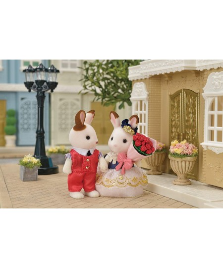 Town Series Cute Couple Set Set of 2 Collectible Doll Figures with Fashion and Floral Accessories $40.47 - Doll Playsets