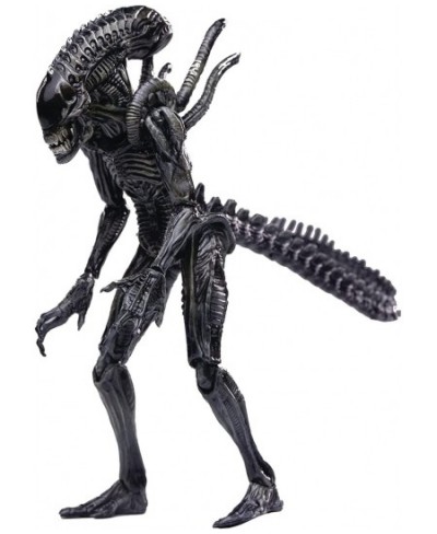 Alien vs. Predator: Requiem Xeno Warrior 1:18 Scale Figure Multicolor $33.63 - Action Figures